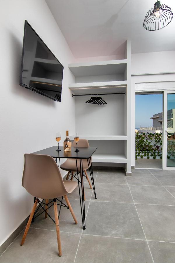 Luxury Apartment In The Center Rhodes City Εξωτερικό φωτογραφία